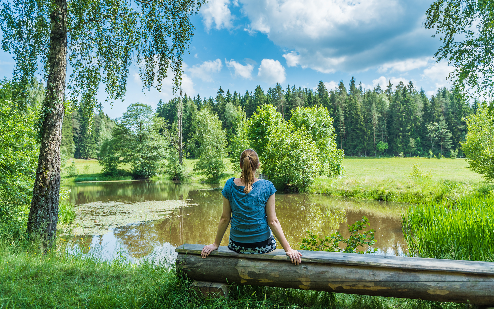 1-Minute Grounding Meditation in Nature