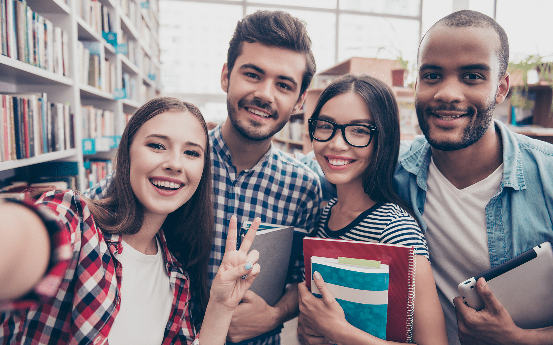 4 Ways to Boost Teen Self-Awareness & Confidence