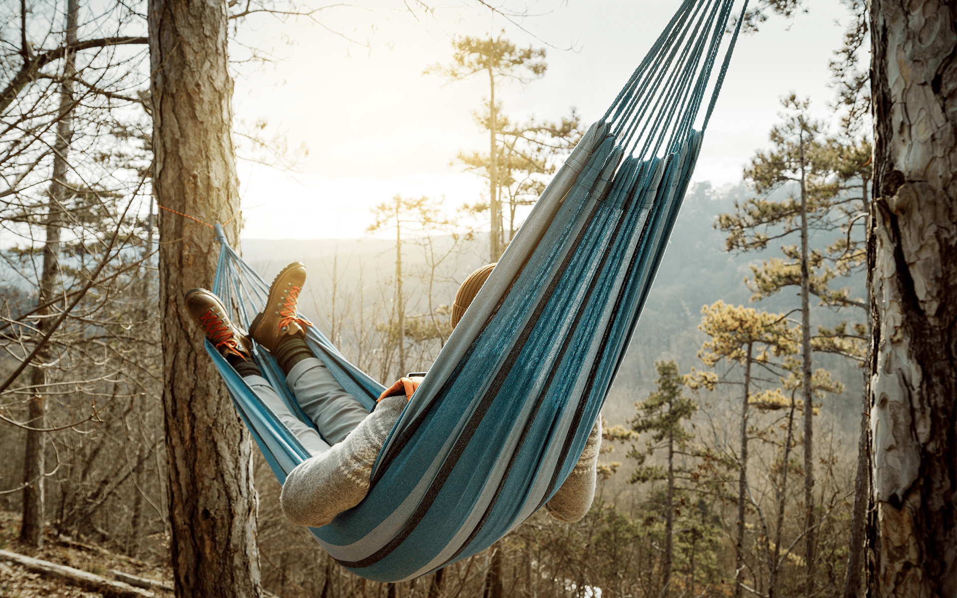 7 Ways to Simplify Life & Reduce Overwhelm
