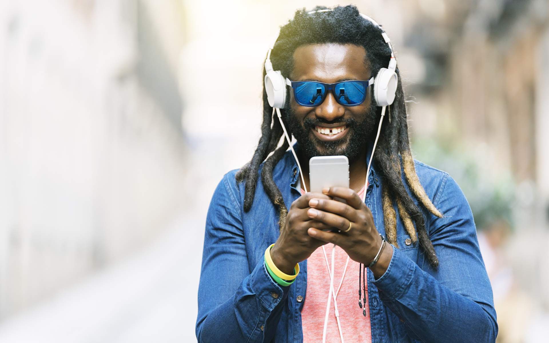 Best Mindful Podcasts for Brain & Relationships