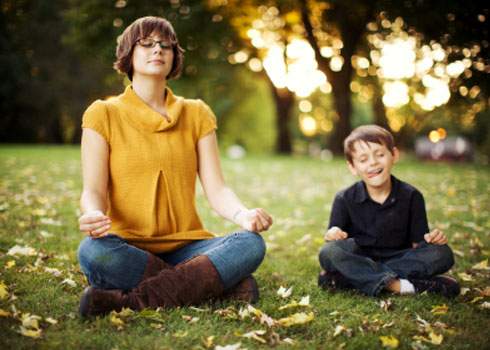 How to Raise Happy Kids with Mindful Parenting