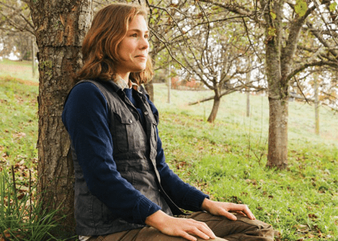 Mindful Eating: Benefits & Connection to Food Sources