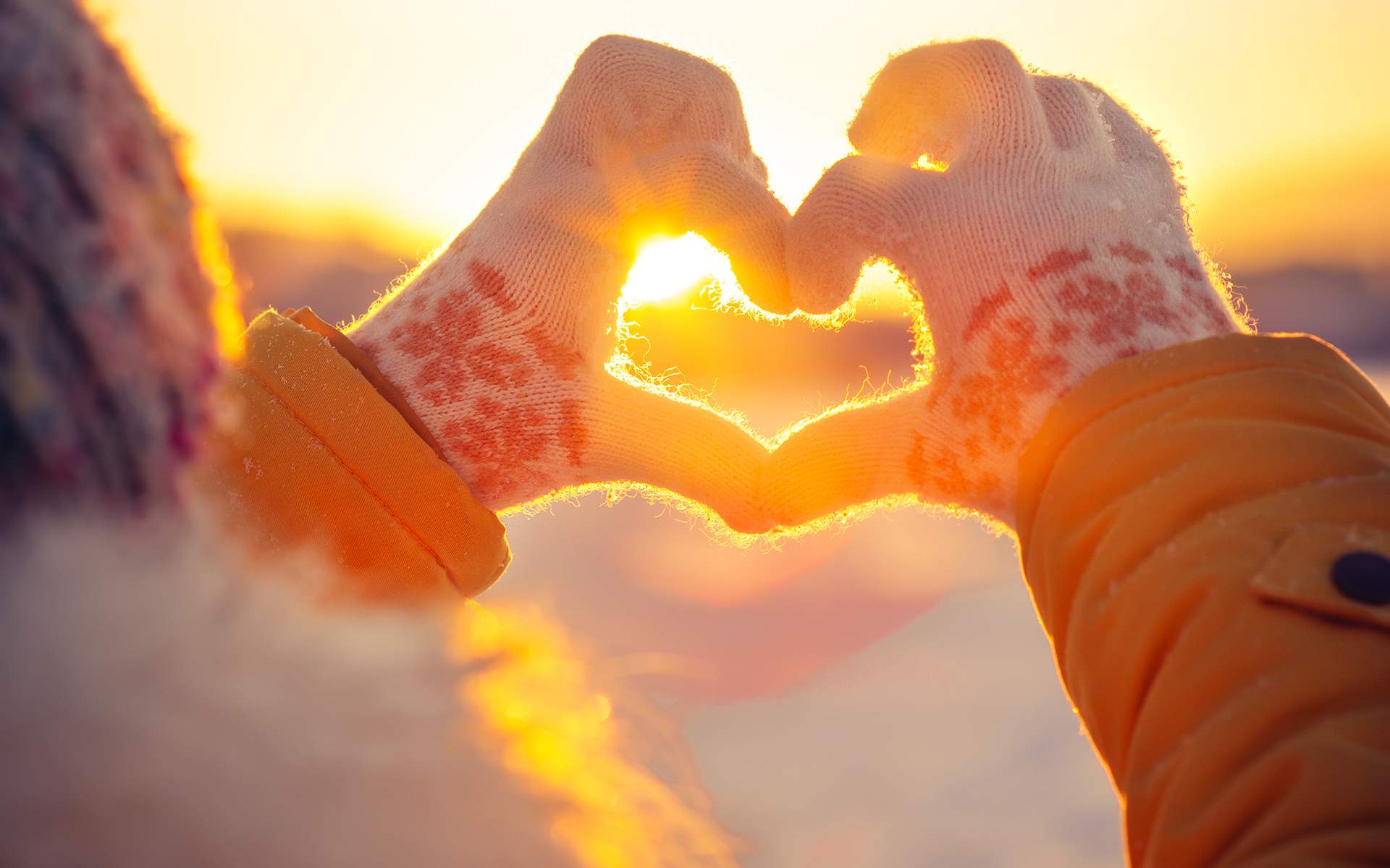 Mindful Holiday Connections: Stay Close While Apart