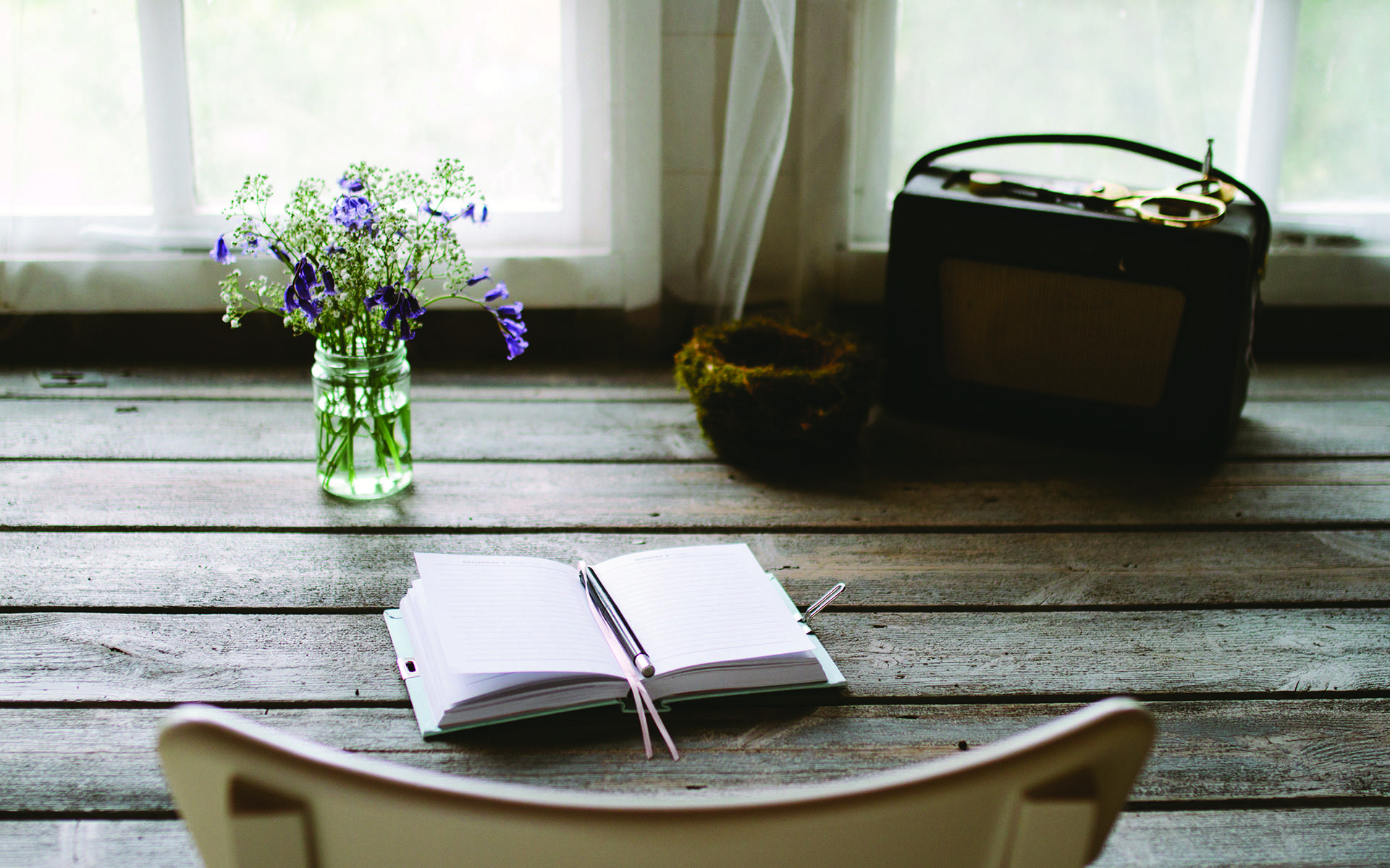 Mindful Journaling: Benefits & How to Start