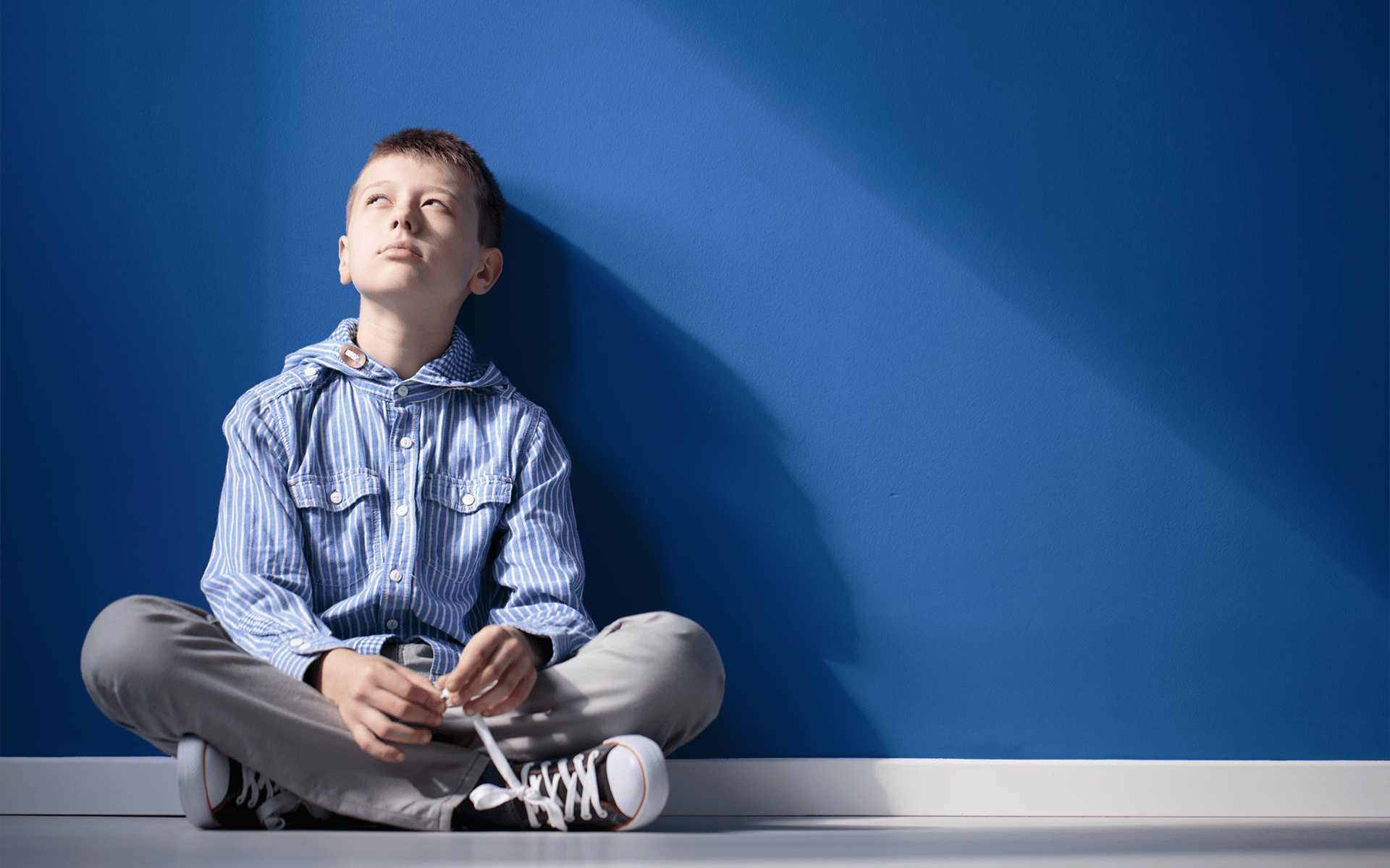Mindfulness in Schools: Benefits & Implementation Tips