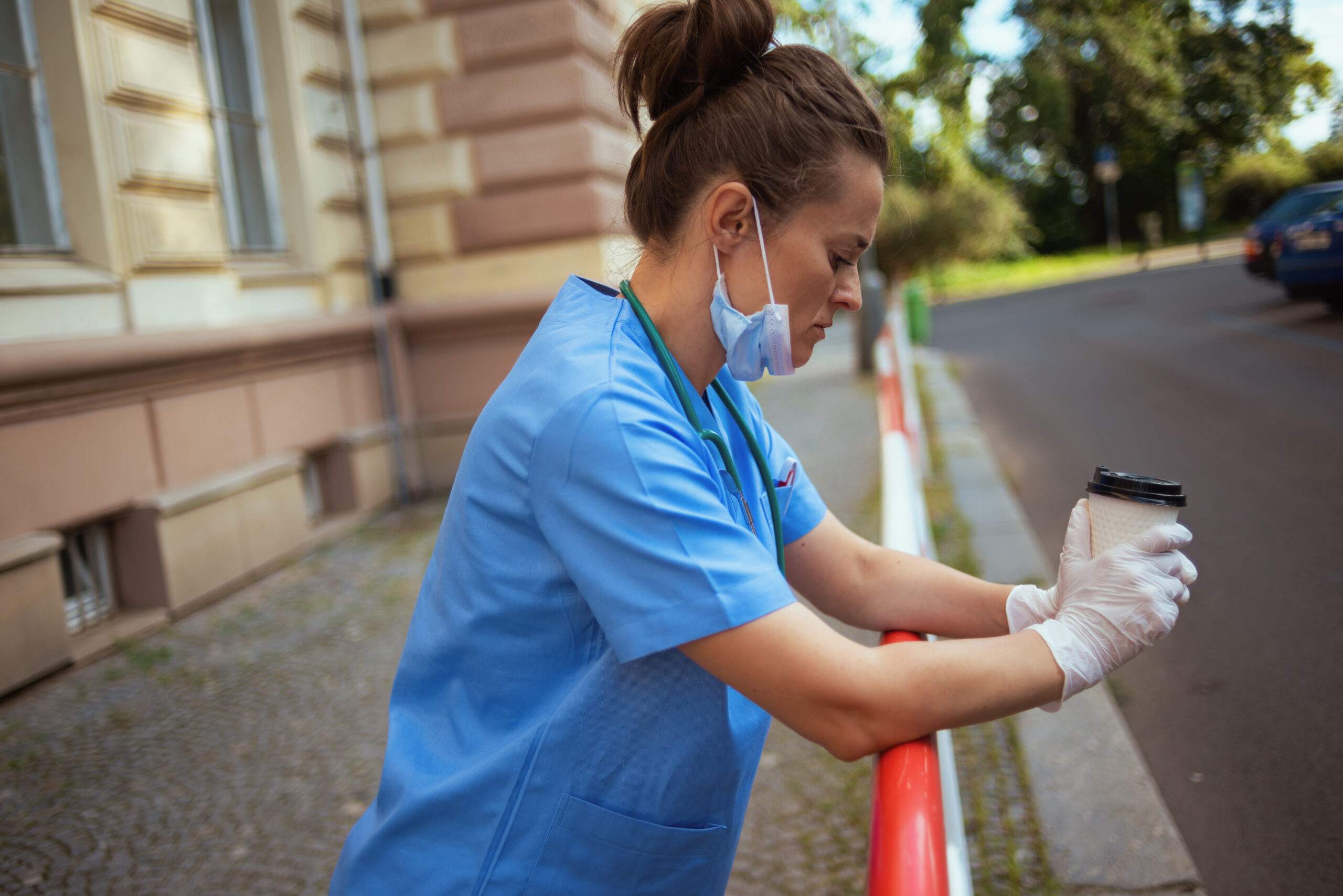 Physician Burnout Crisis: Signs & Mindfulness Solutions